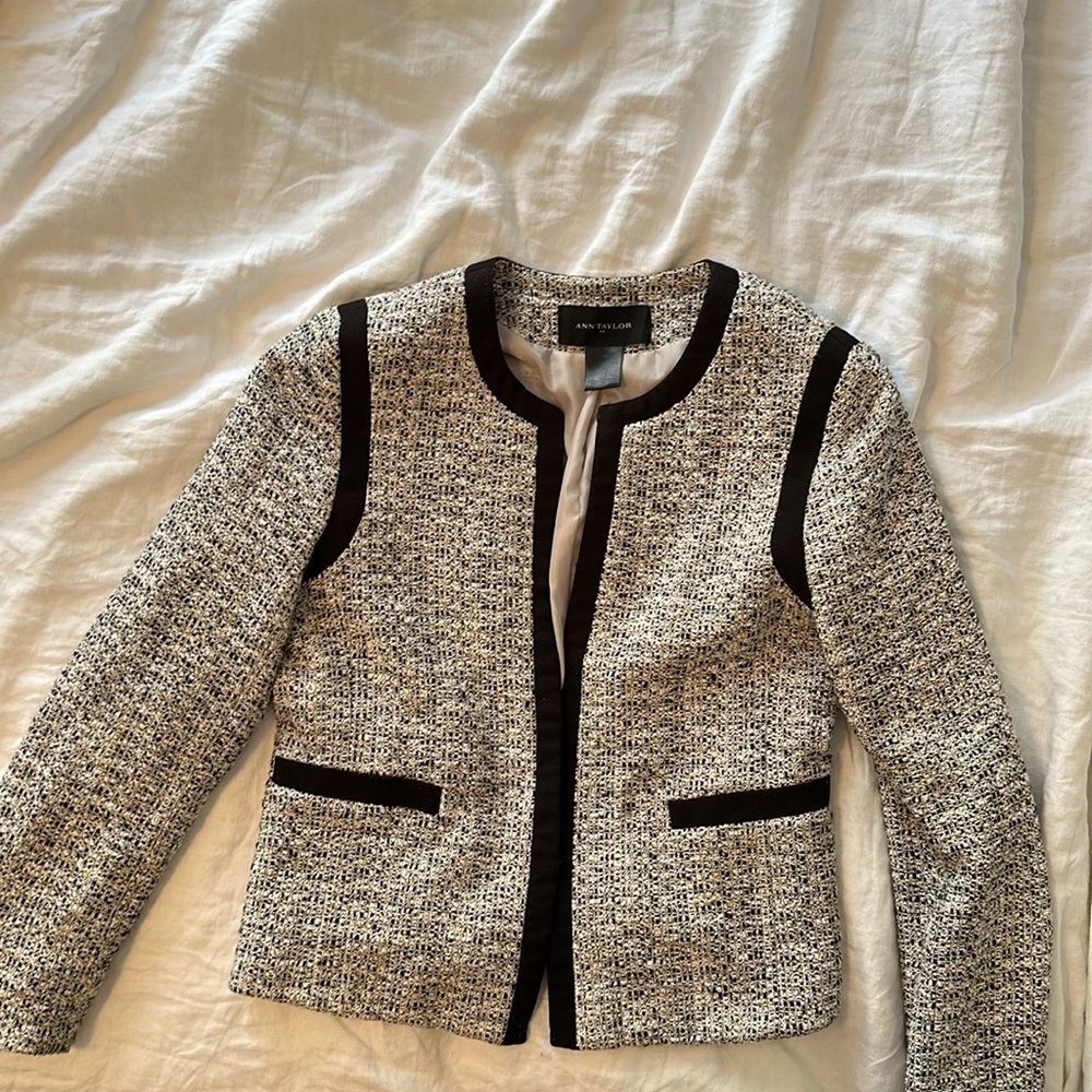 Ann Taylor business wear tweed jacket